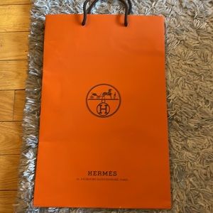 Medium Hermes shopping bag